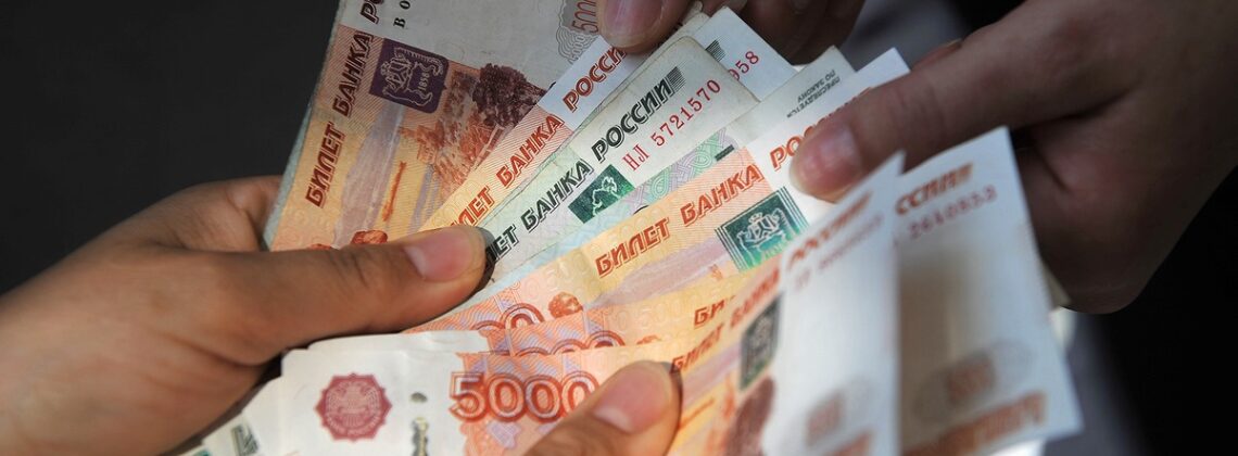 В Игарке директора техникума подозревают в незаконной просьбе «делиться зарплатой»