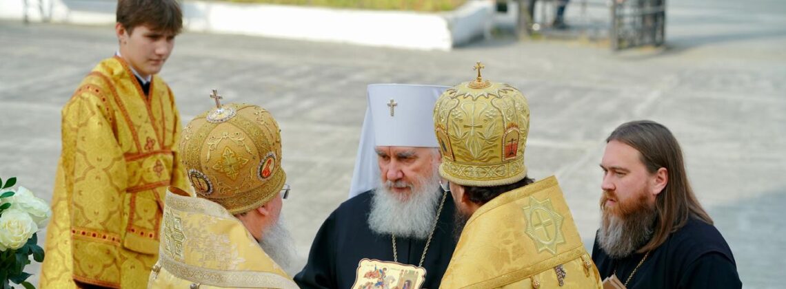 Ковчег с частицей мощей святого Георгия Победоносца доставили в Норильск