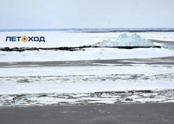 Кромка льда на Енисее находится в 165 километрах от Дудинки