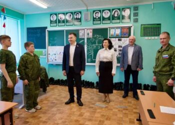 Мэр Дмитрий Карасев проверил, как отдыхается норильским детям в пришкольных лагерях