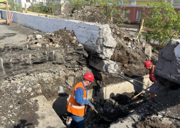 Участки трубопроводов заменят в коллекторе на улице Комсомольской в Норильске