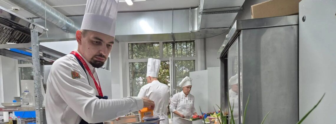 Шеф норильского ресторана борется за звание лучшего повара в России