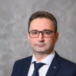 Вице-президент, директор ЗФ «Норникеля» Александр Леонов поздравил норильчан с Днём города, Днём Компании и Днём металлурга