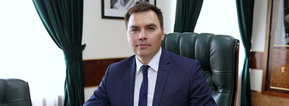 Глава города Норильска Дмитрий Карасёв поздравил жителей с Днём шахтёра