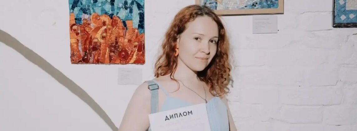 Мозаичный портрет живописца Николая Лоя представили в Юсуповском дворце
