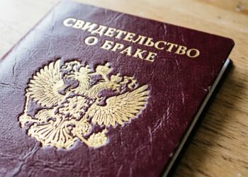 Фиктивный брак ради вида на жительство раскрыли в Норильске