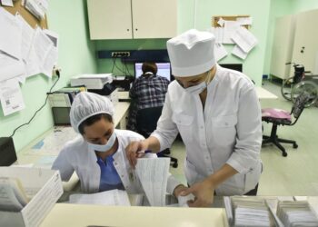 Норильску по-прежнему не хватает врачей: укомплектованность – 65%