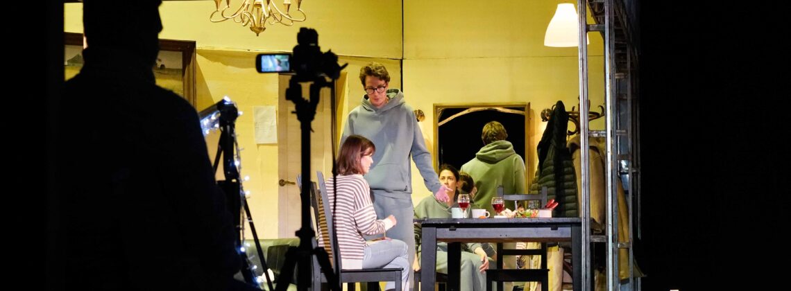 Хореографический эскиз и премьера спектакля «Медовый месяц в «Кукольном доме» прошли с аншлагом и эмоциями