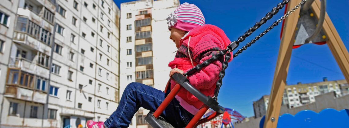 Самые опасные предметы, которые проглатывают дети, перечислил педиатр
