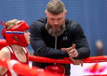 Тренер по боксу Максим Трофимов: «Спорт воспитывает в человеке правильные жизненные ориентиры»