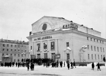 Главное здание Музея Норильска на один вечер снова стало домом кино