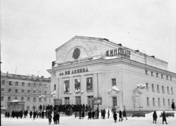 Главное здание Музея Норильска на один вечер снова стало домом кино