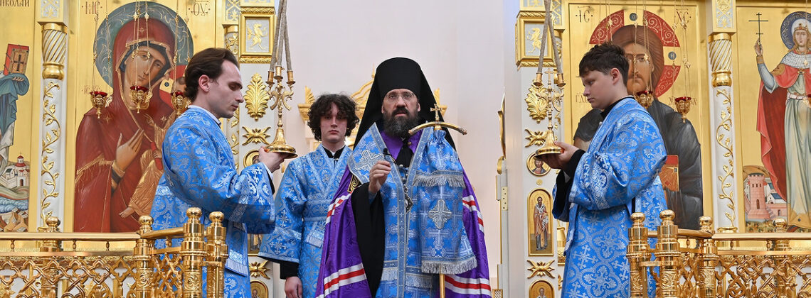 Епископ Агафангел провёл в Талнахе молебен о здоровье и благополучии норильских горняков