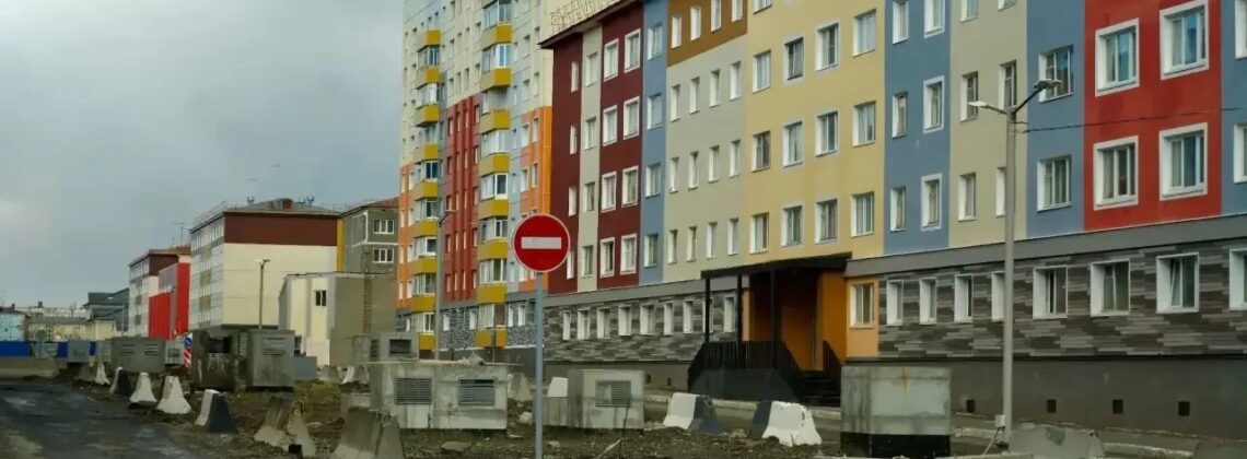 Сквозной проезд по Ленинградской в Норильске планируют открыть зимой