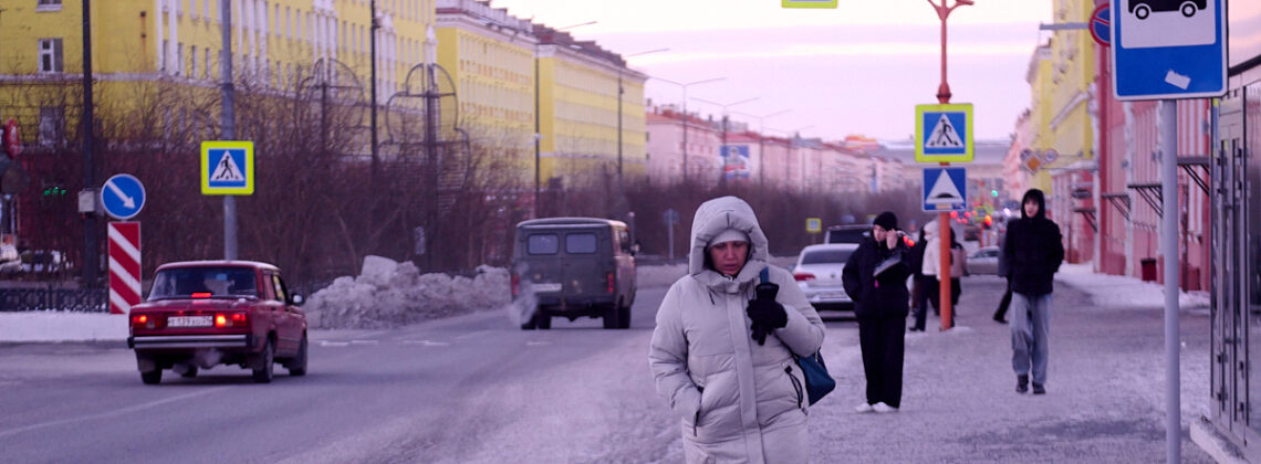 Двум приглашённым педагогам из норильского бюджета выплатят подъёмные за счёт Снежногорска