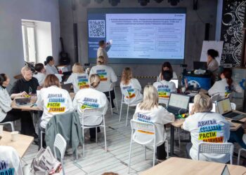 В Норильске прошёл интенсив по цифровым инструментам для заявителей конкурса социальных проектов программы «Люди территории»