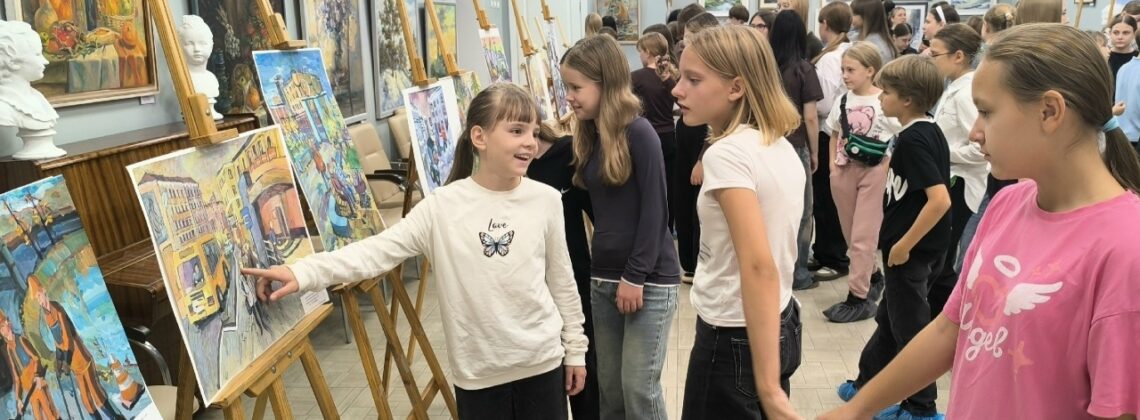 Выставка учеников Норильской «художки» открылась в Минусинске